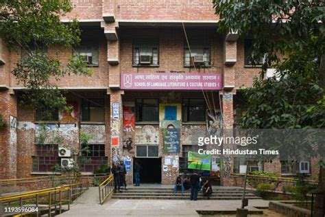 Jawaharlal Nehru University Campus Photos and Premium High Res Pictures - Getty Images