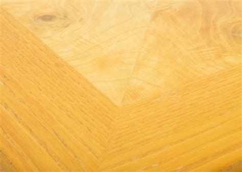 Henredon Asian Style Burl Wood Coffee Table | EBTH