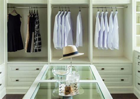 Closet Island With Glass Top - A Comprehensive Guide