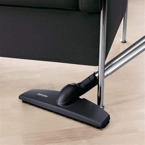 Miele C3 limited Edition | The Vacuum