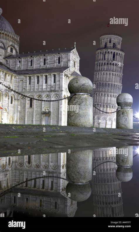 The Piazza del Duomo and the leaning tower of pisa at night, Tuscany Italy Stock Photo - Alamy