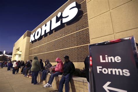 Kohl’s Expands Extended Holiday Hours Plan - WSJ