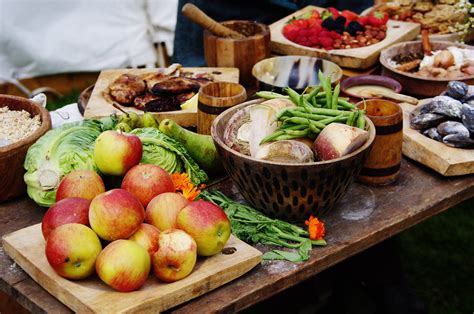 Viking Food Table | Owen Molloy | Flickr