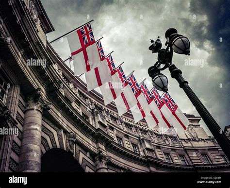 Admiralty Arch London Stock Photo - Alamy