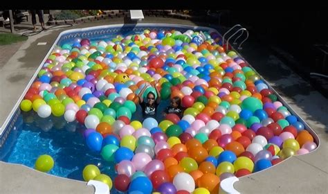 How To Weigh Down Balloons In The Pool : Hydrotools Pool Step Weight - Single - You can either ...