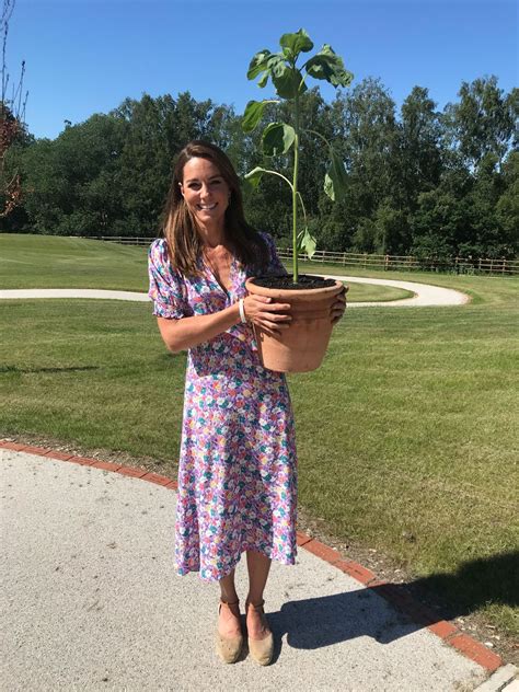 KATE MIDDLETON Planting a Garden at East Anglia’s Children’s Hospice in Norfolk 06/25/2020 ...