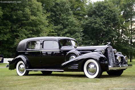 1937 Cadillac Series 90 V16 Imperial Sedan