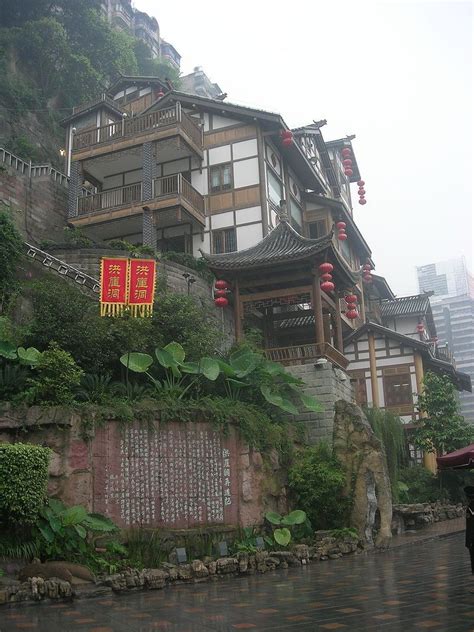 Chongqing | Chongqing, Scenic photography, Stilted house