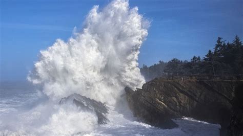 Storm watchers swarm to the Oregon Coast for peak winter storm season