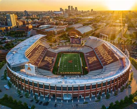 University of Minnesota stadium | University of minnesota, University ...