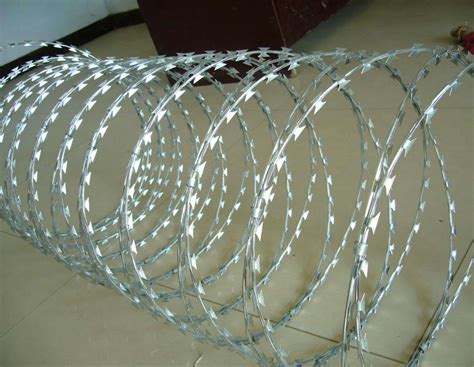 Easy to erect razor barbed wire BTO-22 concertina razor wire - Razor Wire - Razor Wire