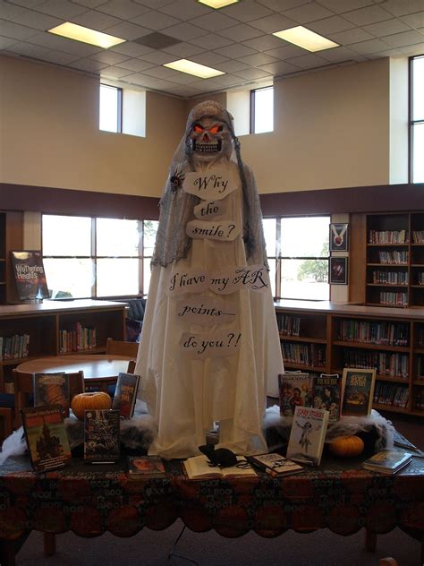 Creative Library Displays: Halloween Book Displays