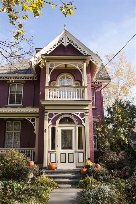 Easy Tips for Choosing Interior Paint Colors | Victorian style homes, Victorian homes exterior ...