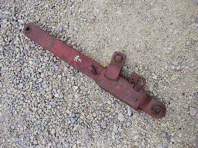 Farmall 706 IH tractor Original Right 3pt hitch bottom lift arm | eBay