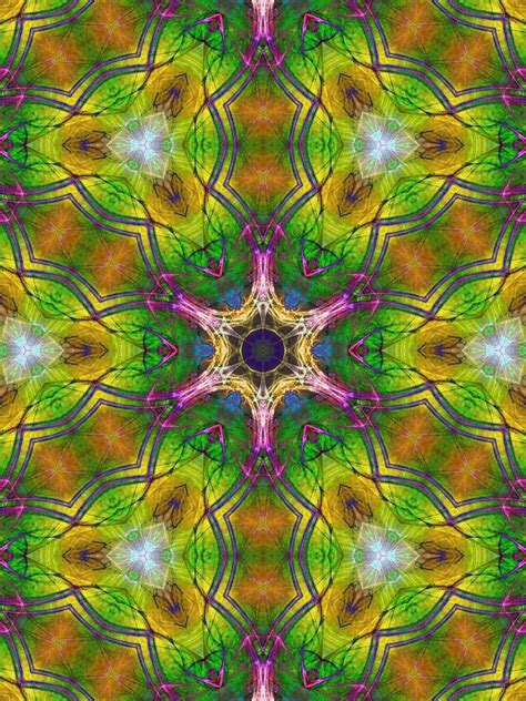 Hippy-Dippy-Kaleidoscope-768x1024-77c4c72d | iPad abstract a… | Flickr
