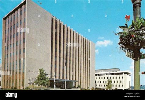 1965 - New Lehigh County Courthouse Stock Photo - Alamy