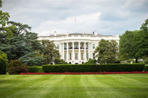 The White House in Washington DC - Visit the President's House - Go Guides