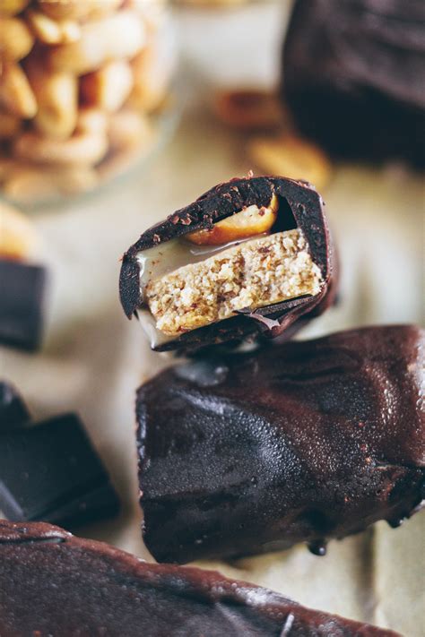 No-Bake Vegan Snickers Bars – healthienut – Easy to follow plant ...