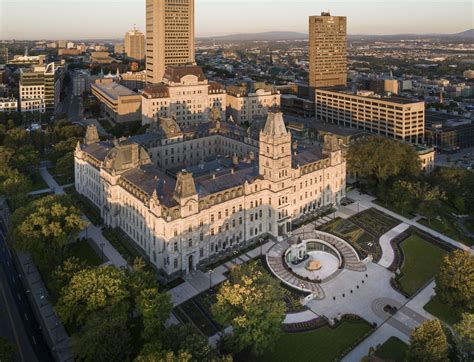 Reception pavilion of Québec’s National Assembly | Provencher_Roy ...