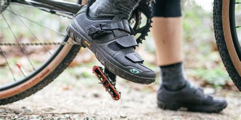 How to Choose Bicycle Pedals | REI Expert Advice