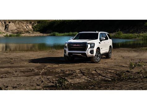 2021 GMC Yukon: 114 Exterior Photos | U.S. News