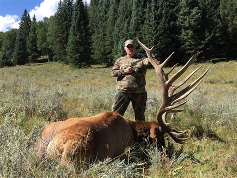 COLORADO TROPHY ELK HUNTS AT BULL BASIN RANCH COLORADO TROPHY BULL ELK HUNTS 400 inch elk SCI ...