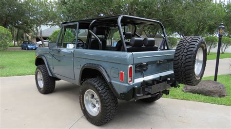 1977 Ford Bronco Custom for Sale at Auction - Mecum Auctions