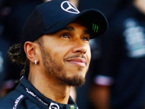 Shakira MIGHT head to Silverstone amidst Lewis Hamilton relationship ...