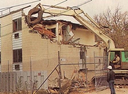 Jeffrey Dahmer’s apartment being demolished in...