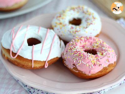 Frosted donuts - video recipe! - Recipe Petitchef