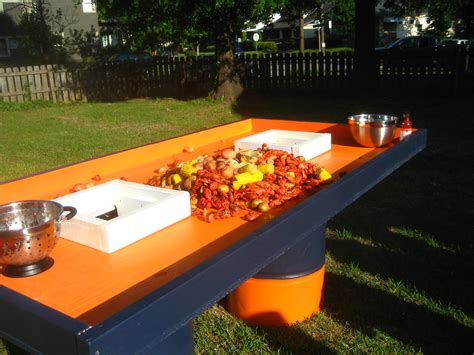 Crawfish Boil - Ingenious Crawfish Table 4 | The table is he… | Flickr