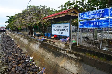 My Photo Affairs: Overnight in Nunukan, Indonesia