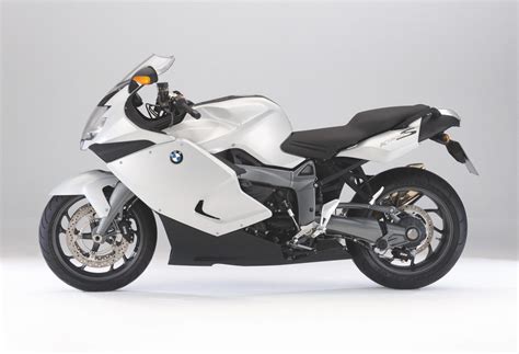 BMW K1300S Review | BMW Bike Reviews | Devitt