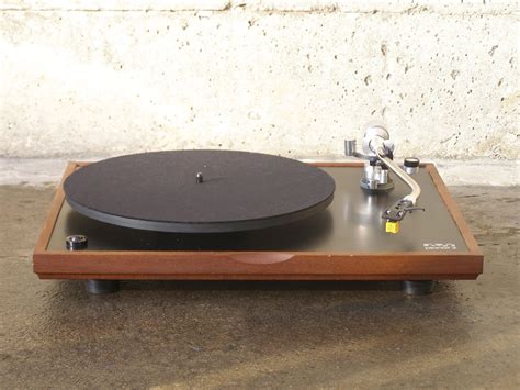 SEVENTIES STEREO: Rega Planar 2.