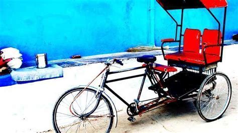 Where to experience the thrill of cycle rickshaw rides in India | India.com