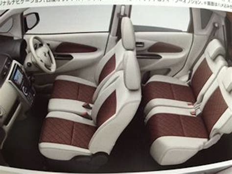 2016 Nissan Dayz Highway Star interior leaked in brochure