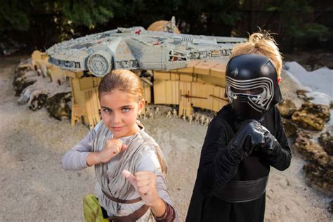 LEGO Star Wars Days return to LEGOLAND Florida this weekend with new "The Force Awakens" model ...