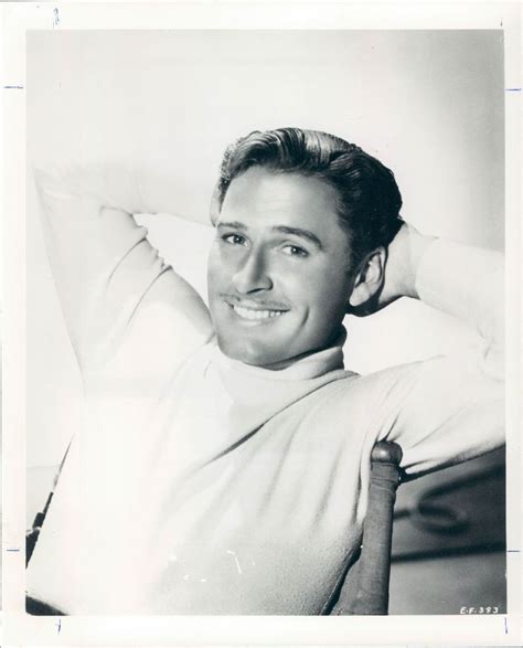 Errol Flynn | Robin Hood Wiki | FANDOM powered by Wikia