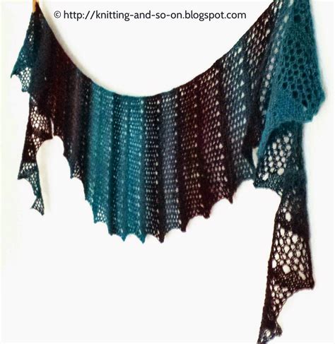 Knitting and so on: Seifenblasen Lace Scarf