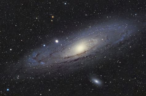 Barred Spiral Andromeda Galaxy | Andromeda galaxy, Astronomy stars, Galaxy