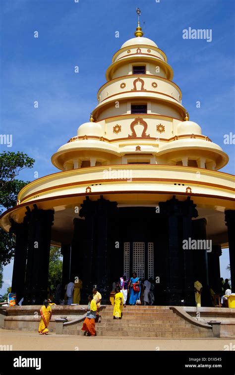 Sivagiri Mutt Temple pilgrimage tomb of Social reformer Sage Sri ...