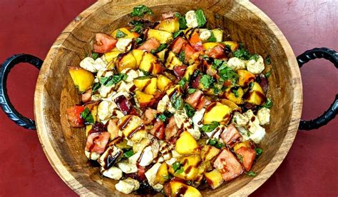 Peach Caprese Salad — Sunday in South Carolina