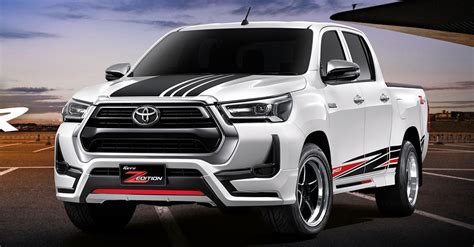 2021 Toyota Hilux Revo Z Edition Razer debuts in Thailand | MyWinet