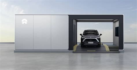 Nio rolls out 500-kw charger, automated battery swap station