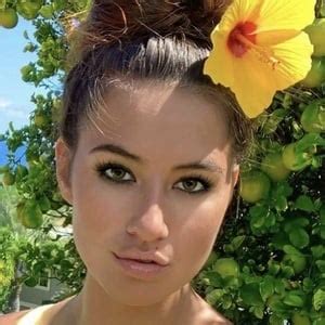 Marie Temara - Age, Family, Bio | Famous Birthdays