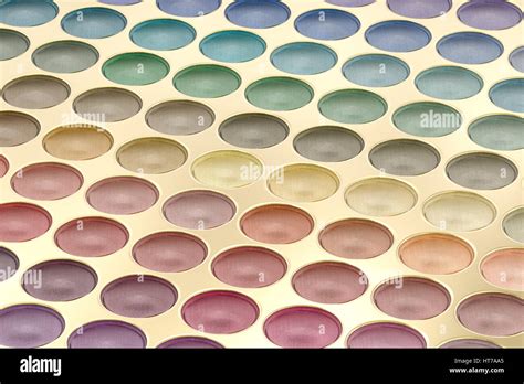 3d rendering eye shadow in gold palette Stock Photo - Alamy