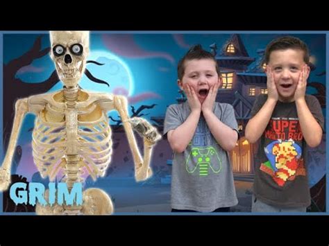 Grim Spirit Halloween | Unbox and Setup Halloween Animatronic | Spirit Halloween Throwback ...