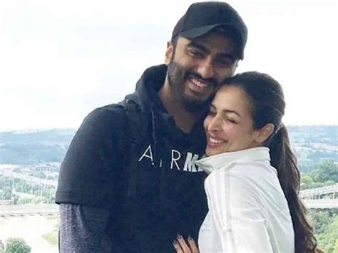 Arjun Kapoor confirms single status post Malaika Arora split