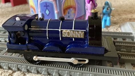 Custom Trackmaster Sonny Run - YouTube