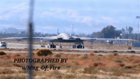 USAF's New B-21 Raider Takes First Flight - World War Wings